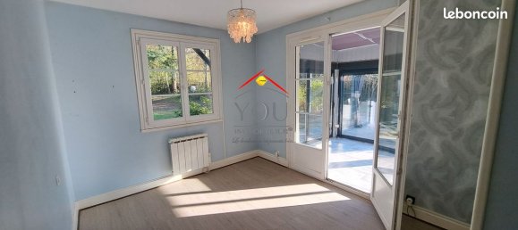 3 bedrooms House in Neuilly-en-Thelle, France No. 159096 6