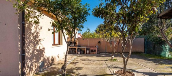 Вилла с 5 комнатами в Капотерра, Италия № 33556 43