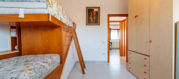 Вилла с 5 комнатами в Капотерра, Италия № 33556 33