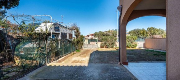 Вилла с 5 комнатами в Капотерра, Италия № 33556 41