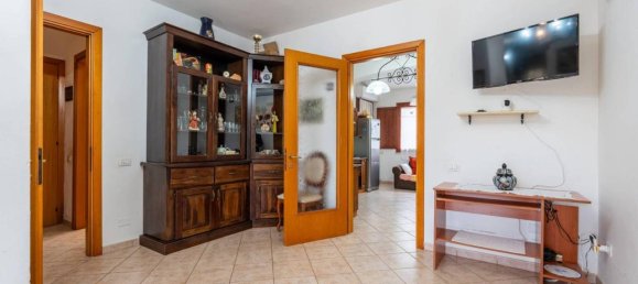 Вилла с 5 комнатами в Капотерра, Италия № 33556 8