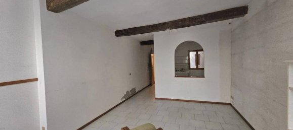 2 rooms Apartment in Modena, Italy No. 42010 6