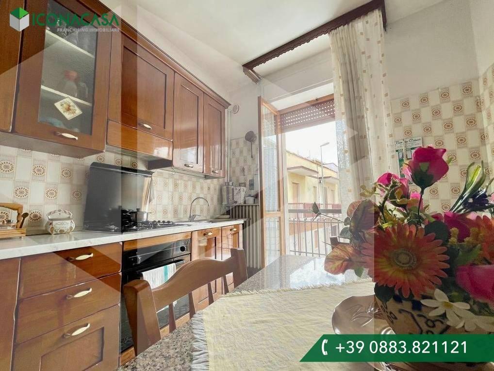 Квартира с 4 комнатами в Андрия, Италия № 15118