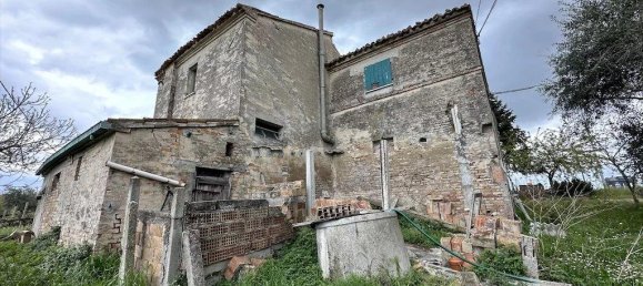 6-salle Maison à San Costanzo, Italy No. 110062 4