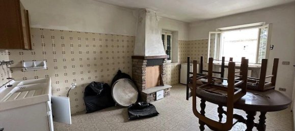 6-salle Maison à San Costanzo, Italy No. 110062 14