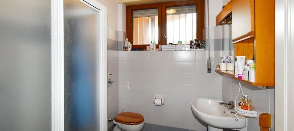 5 rooms Apartment in San Donato Milanese, Italy No. 19064 8