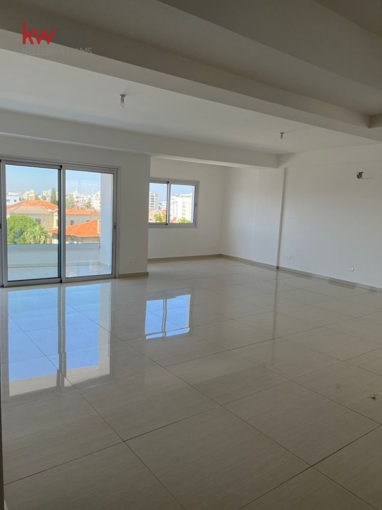 3 dormitorios apartamento en venta en Larnaca, Larnaka, Cyprus № 26747