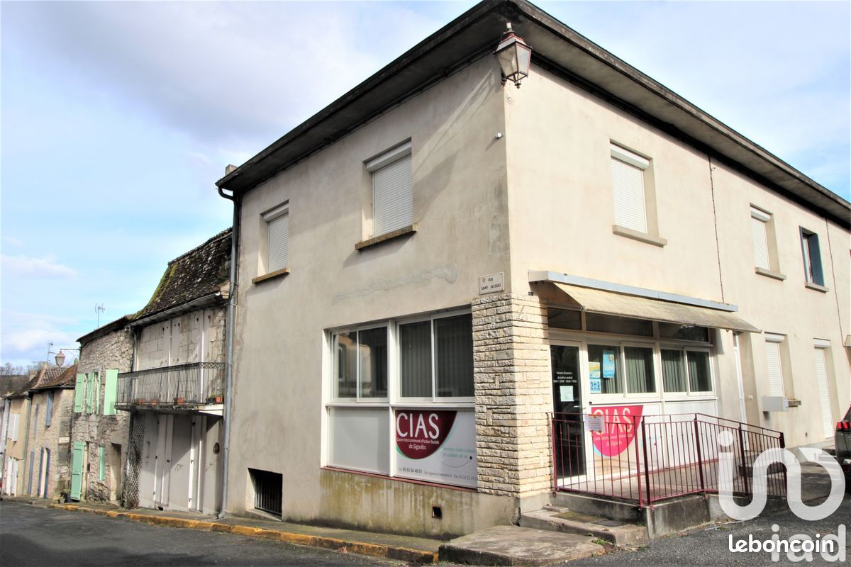 Таунхаус с 3 спальнями в Дордонь, Франция № 293810