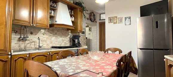 2 Schlafzimmer Wohnung in Cermenate, Italy, Nr. 340491 10