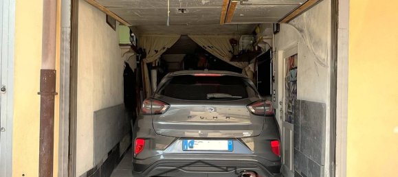 2 Schlafzimmer Wohnung in Cermenate, Italy, Nr. 340491 19