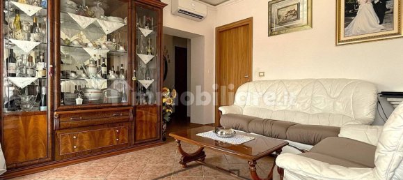 2 Schlafzimmer Wohnung in Cermenate, Italy, Nr. 340491 7