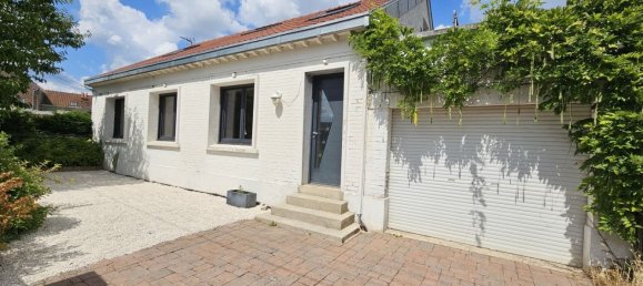 3 bedrooms House in Saint-Saulve, France No. 263537 2