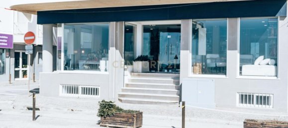 Gewerbliche Immobilie in Quarteira, Portugal 225m², Nr. 236242 8