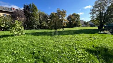 Terrain à Baden, Austria No. 246018