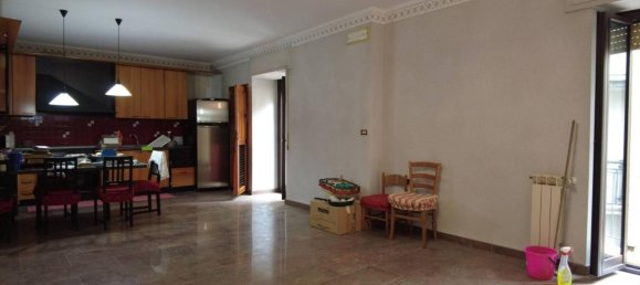 6 rooms House in Mammola, Italy No. 37631 8