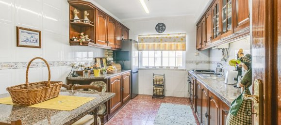 Дом с 4 спальнями в Амадора, Португалия № 48315 5