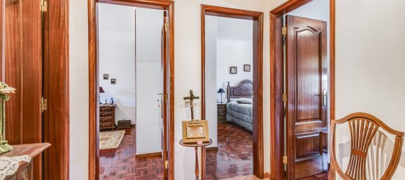 Дом с 4 спальнями в Амадора, Португалия № 48315 9