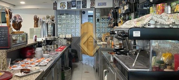 200m² Commercial property in Maia, Portugal No. 71453 9