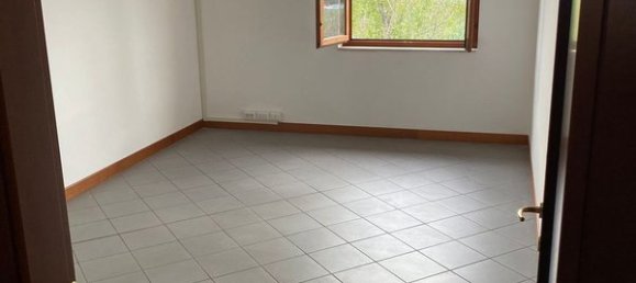 3غرفة عقار تجاري في Rome, Italy رقم 78570 8