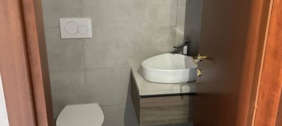 3غرفة عقار تجاري في Rome, Italy رقم 78570 13