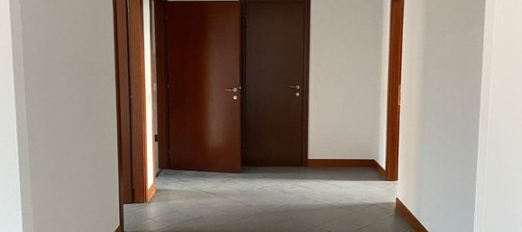 3غرفة عقار تجاري في Rome, Italy رقم 78570 7