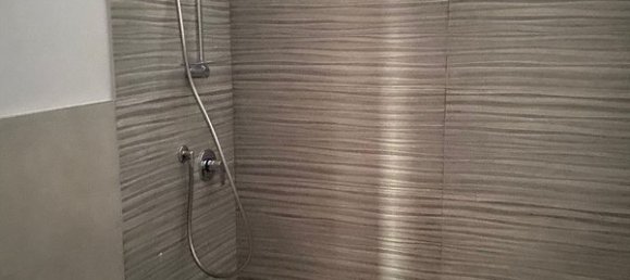 3غرفة عقار تجاري في Rome, Italy رقم 78570 11