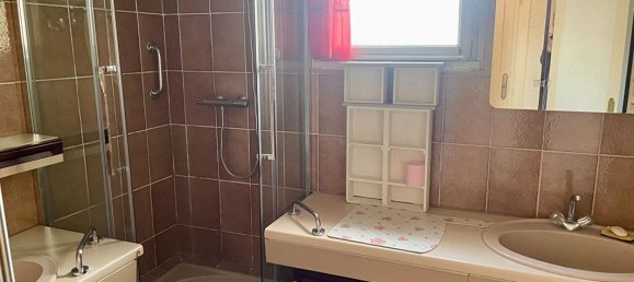 Квартира с 2 спальнями в Монморанси, Франция № 164190 3