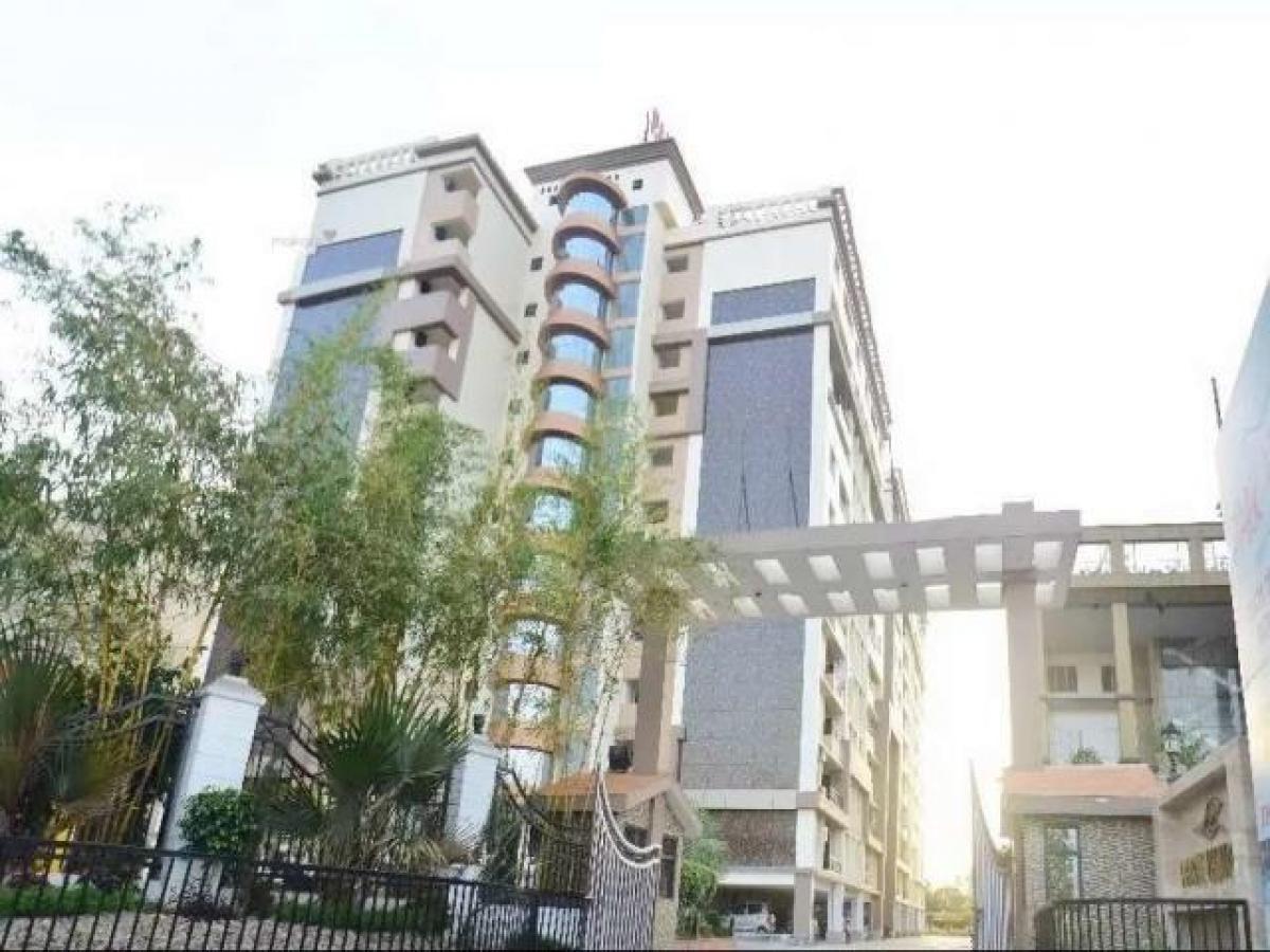 2 bedrooms House in Lucknow, India No. 42270