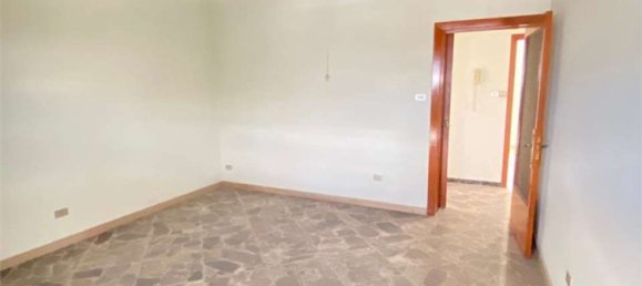 Дуплекс с 6 комнатами в Casarano, Италия № 178669 5