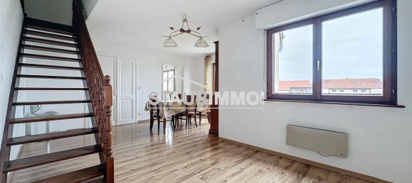 Dúplex de 3 dormitorios en Huningue, France No. 38725 2