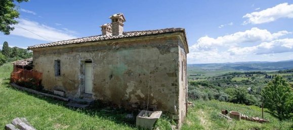 8 rooms House in Montalcino, Italy No. 159695 12