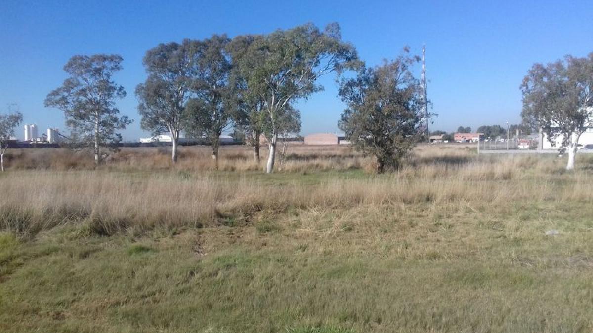  Land in Buenos Aires, Argentina No. 117698