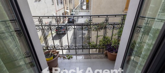 4 rooms Apartment in Borgia, Italy No. 182651 19