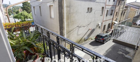 4 rooms Apartment in Borgia, Italy No. 182651 20