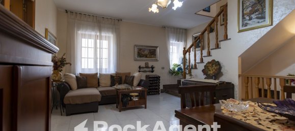 4 rooms Apartment in Borgia, Italy No. 182651 35