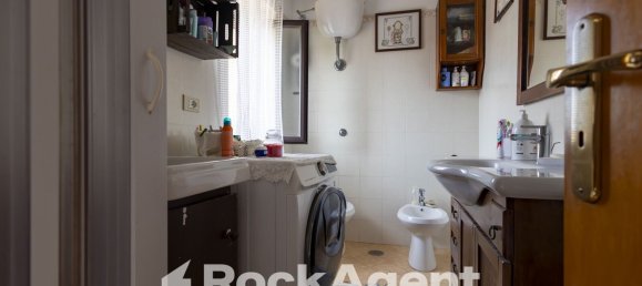 4 rooms Apartment in Borgia, Italy No. 182651 12