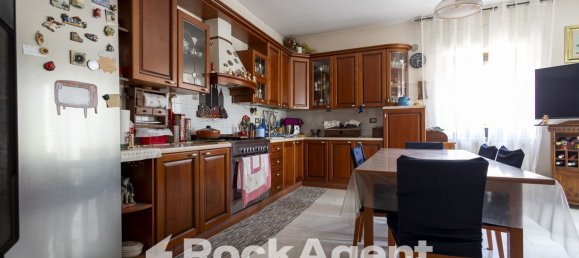 4 rooms Apartment in Borgia, Italy No. 182651 40