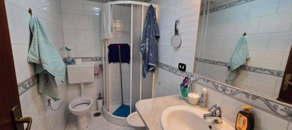 2 rooms Apartment in Naples, Italy No. 32896 4