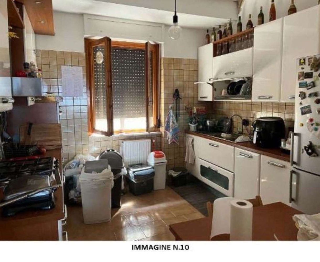 5 rooms Apartment in Monte Porzio Catone, Italy No. 203156