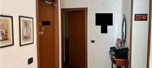 5 rooms Apartment in Monte Porzio Catone, Italy No. 203156 9