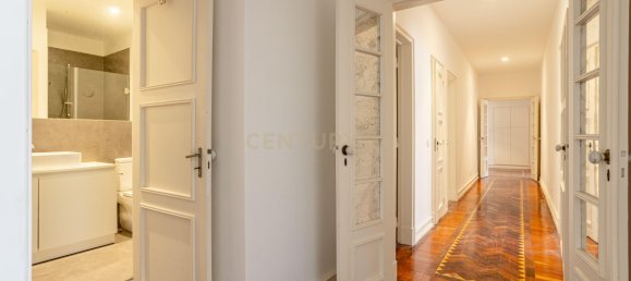 Apartamento de 4 dormitorios en Lisbon, Portugal No. 90101 16