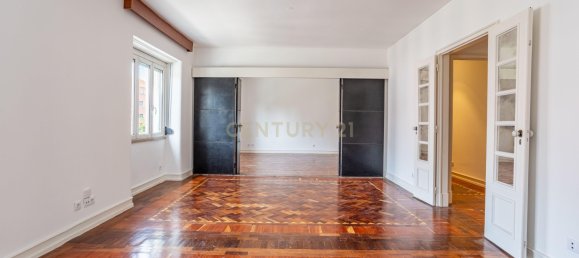 Apartamento de 4 dormitorios en Lisbon, Portugal No. 90101 5