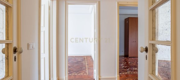 Apartamento de 4 dormitorios en Lisbon, Portugal No. 90101 26