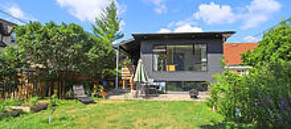 3 bedrooms House in Toronto, Canada No. 1 12