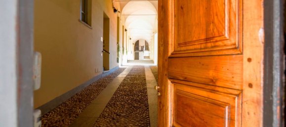 Dúplex de 2 habitaciónes en Asti, Italy No. 45424 19