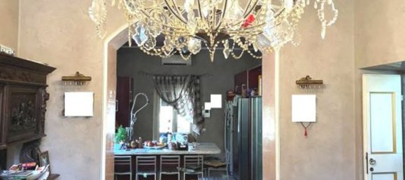 Вилла с 6 комнатами в Карате Брианца, Италия № 6256 7