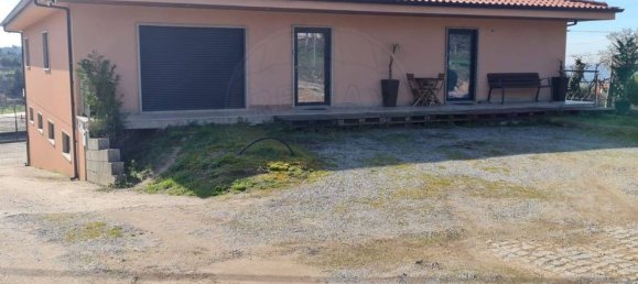 3 chambres Maison à Felgueiras, Portugal No. 25709 2