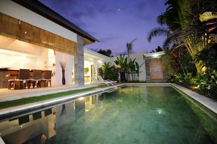 Vivenda T4 em Seminyak, Indonesia N.º 3303