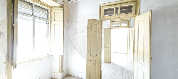 Дом с 4 спальнями в Крату, Португалия № 23905 17