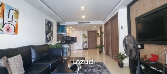 2 bedrooms Condo in Bang Lamung, Thailand No. 23439 2